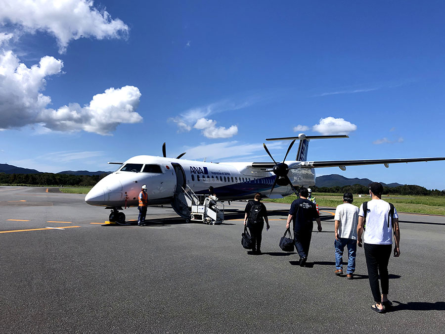 五島つばき空港飛行機