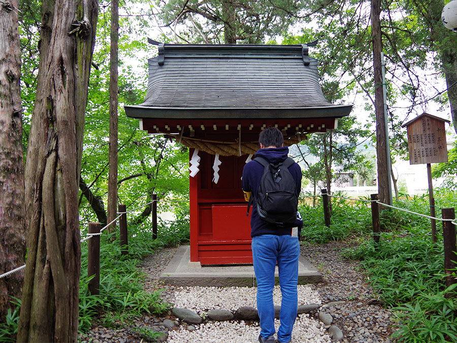 生島足島神社・十三社