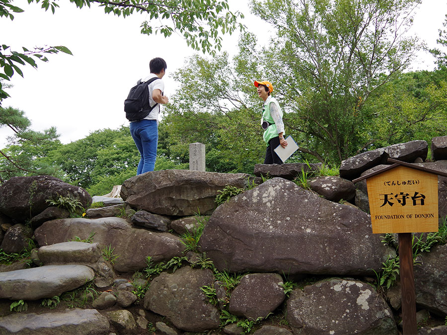 小諸城・天守台