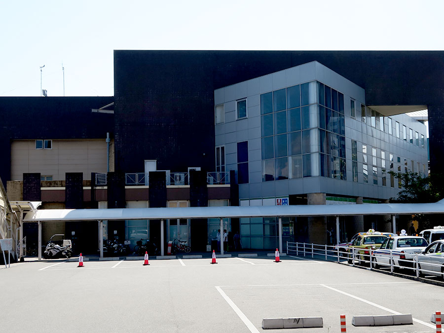 博多港のジェットフォイル乗り場