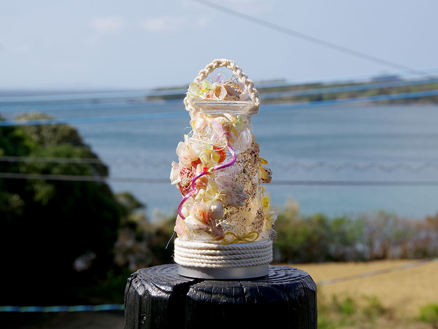 シーキャンドルと海