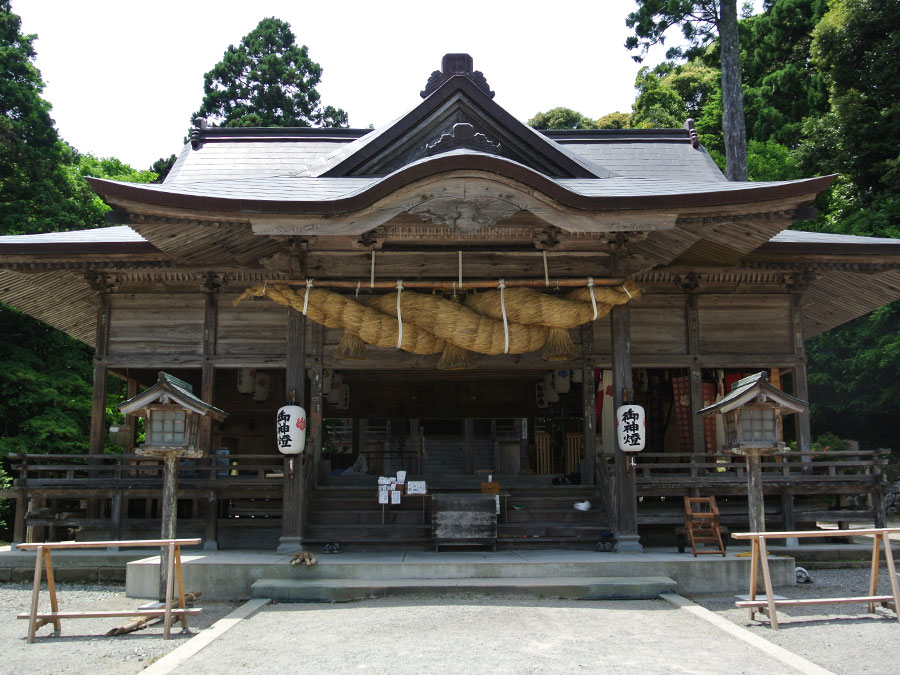 玉若酢命神社・八百杉