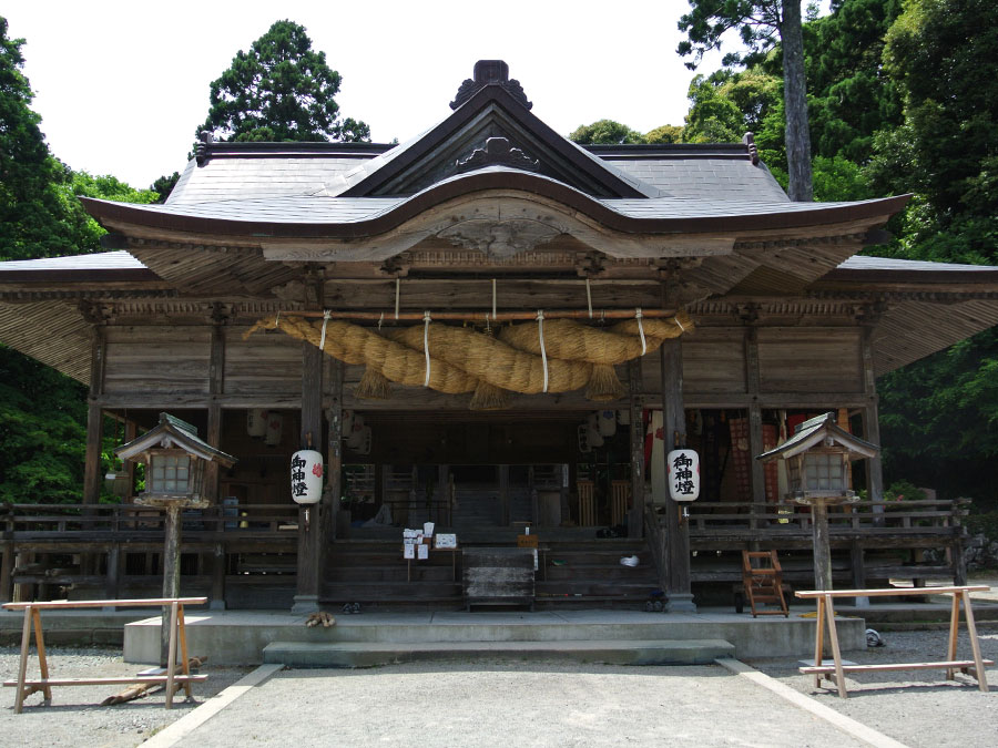 玉若酢命神社・八百杉