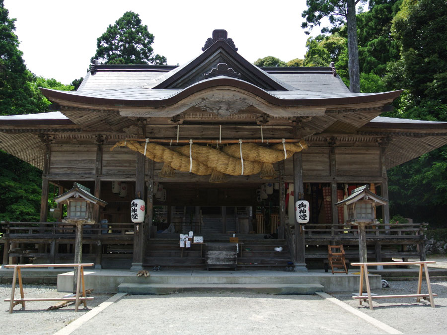 玉若酢命神社・八百杉