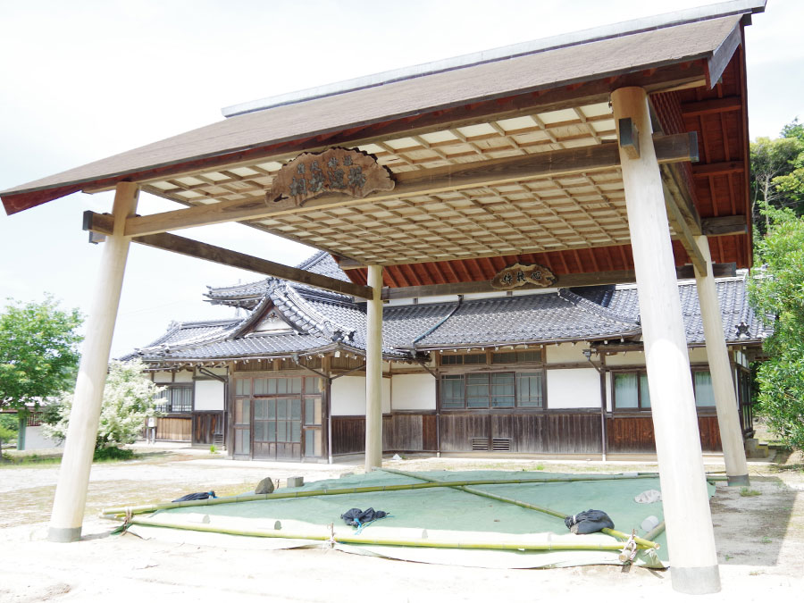 隠岐神社の土俵