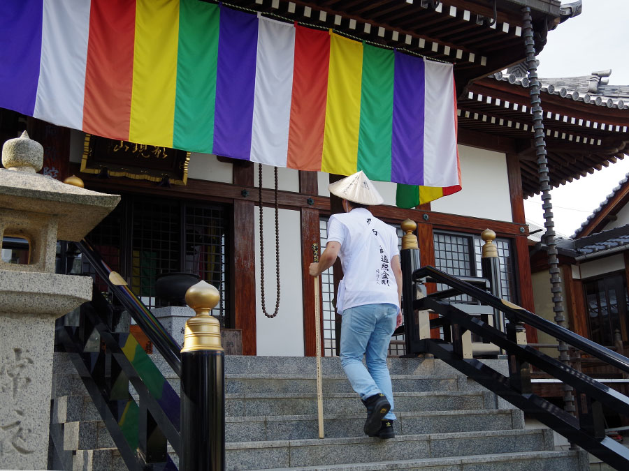 阿彌陀寺の本堂