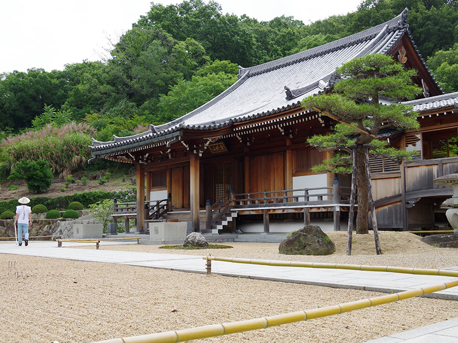 長勝寺の本堂