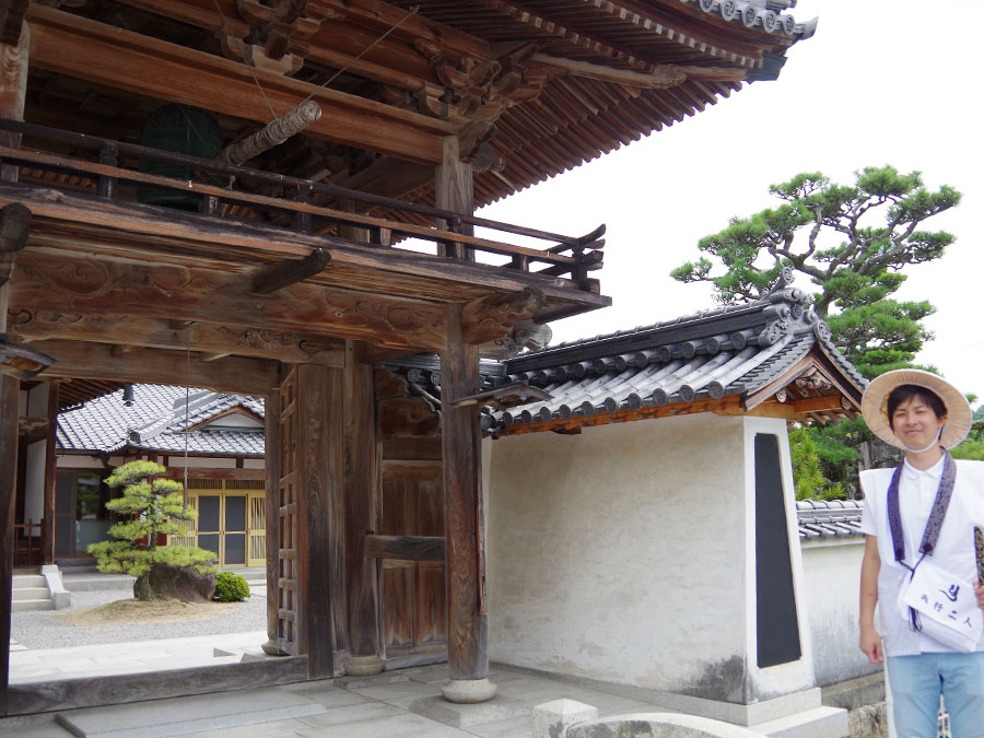 長勝寺の山門