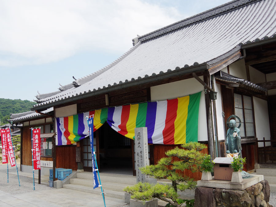 長勝寺の本堂