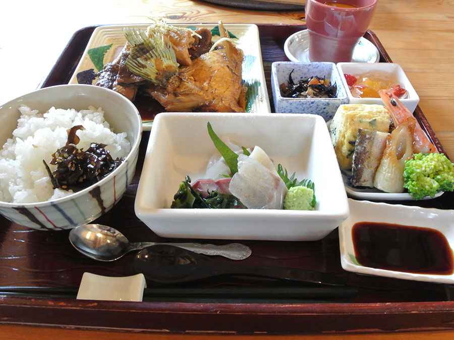 野の花定食