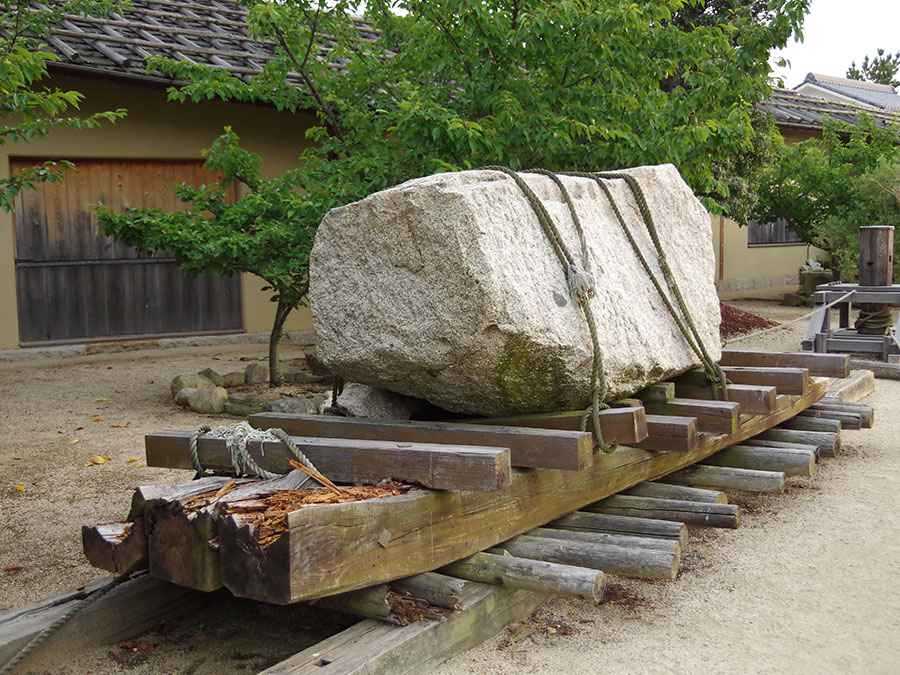 大阪城残石公園