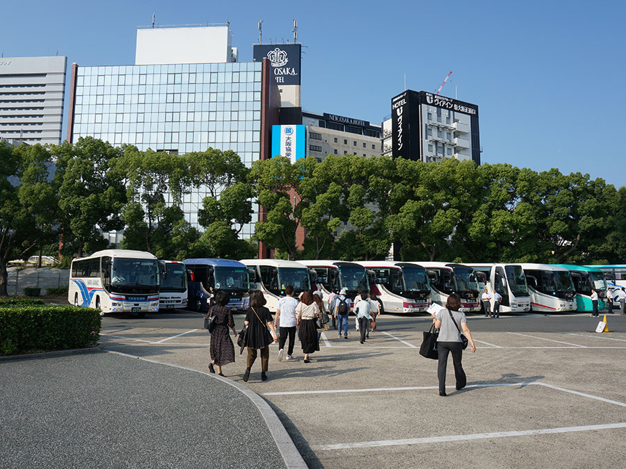 JR新大阪駅南側大型バス駐車場