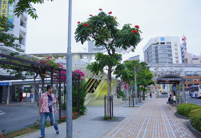 ゆいレール県庁前駅