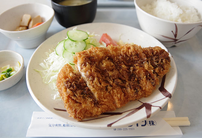 とんかつ定食