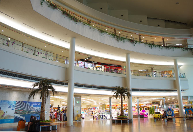 ウェルカムホール