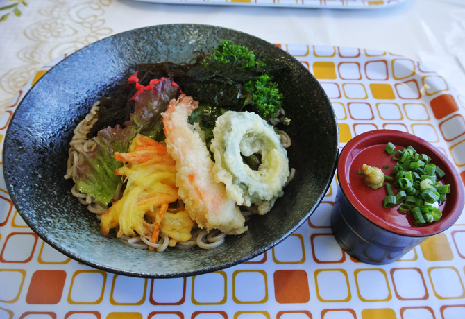 天ぷら付もずくざるそば