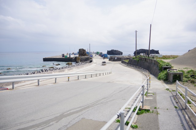 与論港の乗船場所