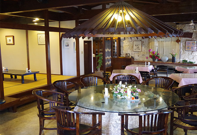 レストラン「たら」