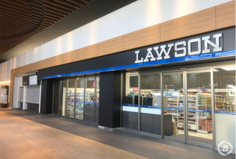 JALカウンター外のローソン