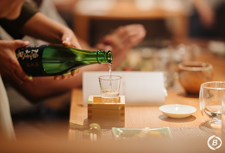 隠岐神楽と隠岐民謡を鑑賞しながら夕食