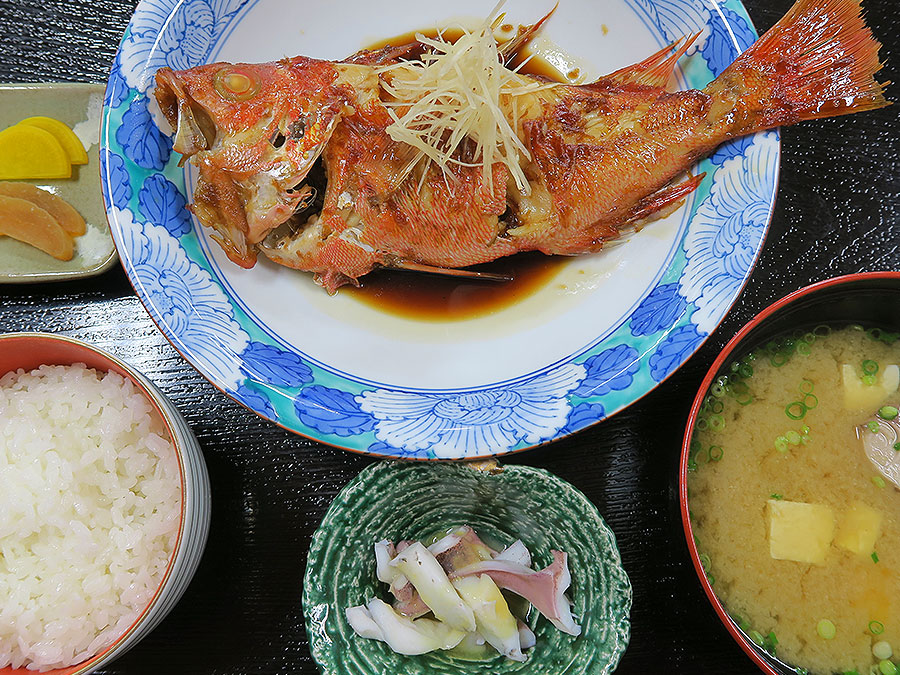 お食事処海神（わたつみ）