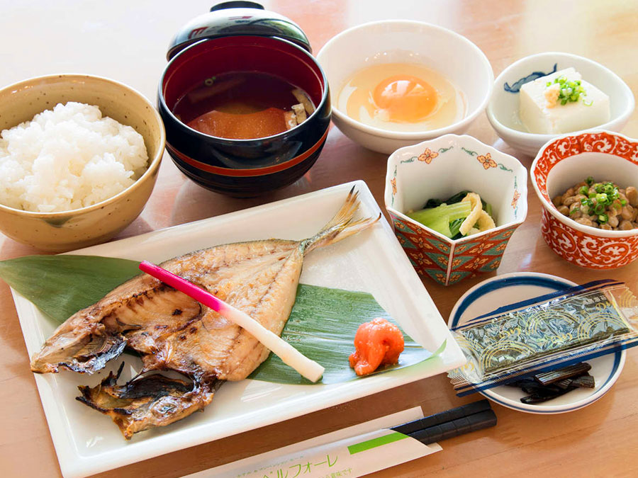朝食一例（和食）