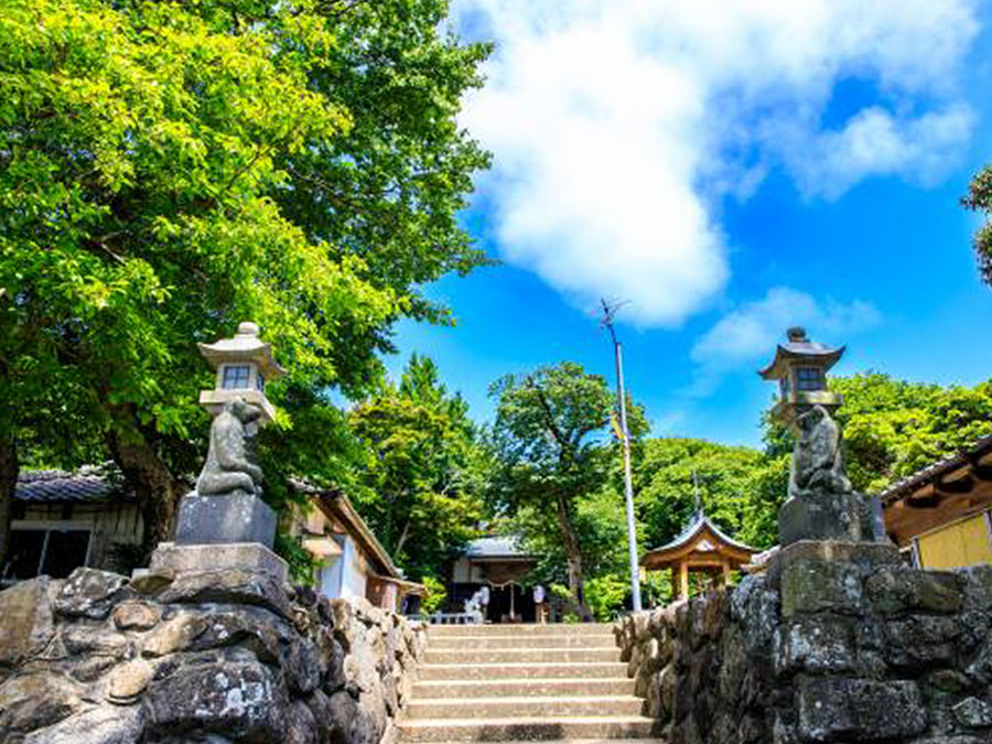 男嶽神社の入口