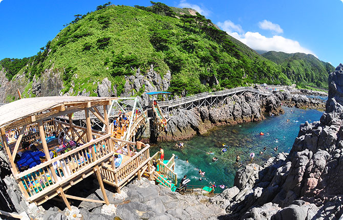 赤崎海水浴場・遊歩道