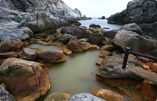 地鉈温泉