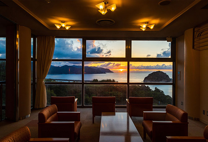 日本夕陽百選の宿 夕凪の丘