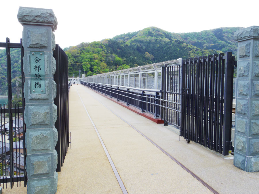 余部鉄橋 空の駅