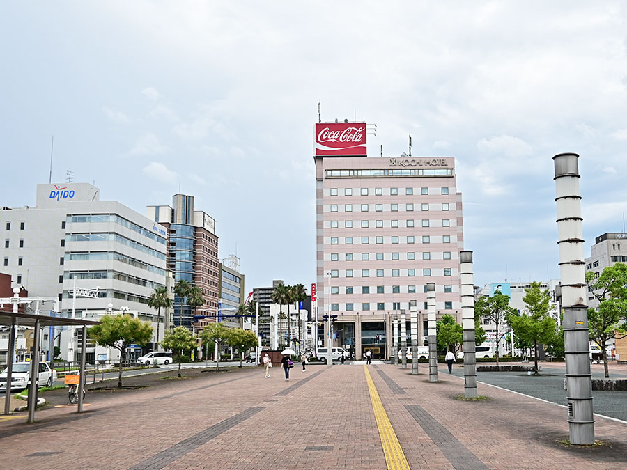 高知駅南口の高知ホテル