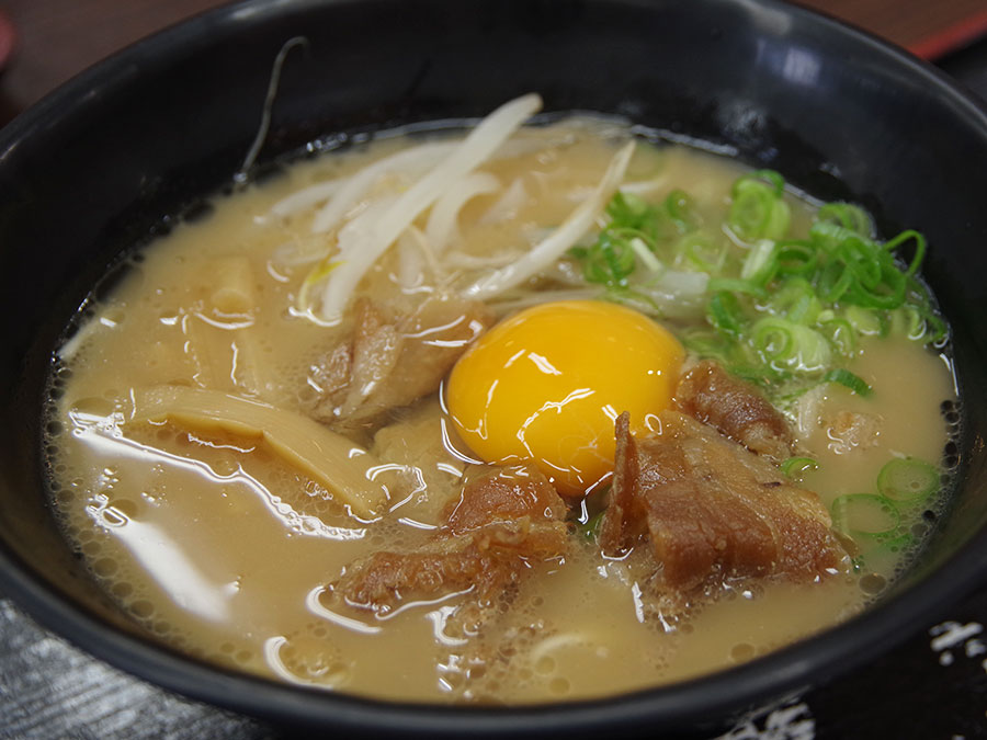 津田の松原SA下りの徳島ラーメン