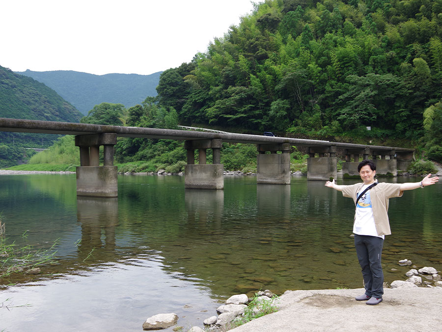 浅尾沈下橋・名越屋沈下橋