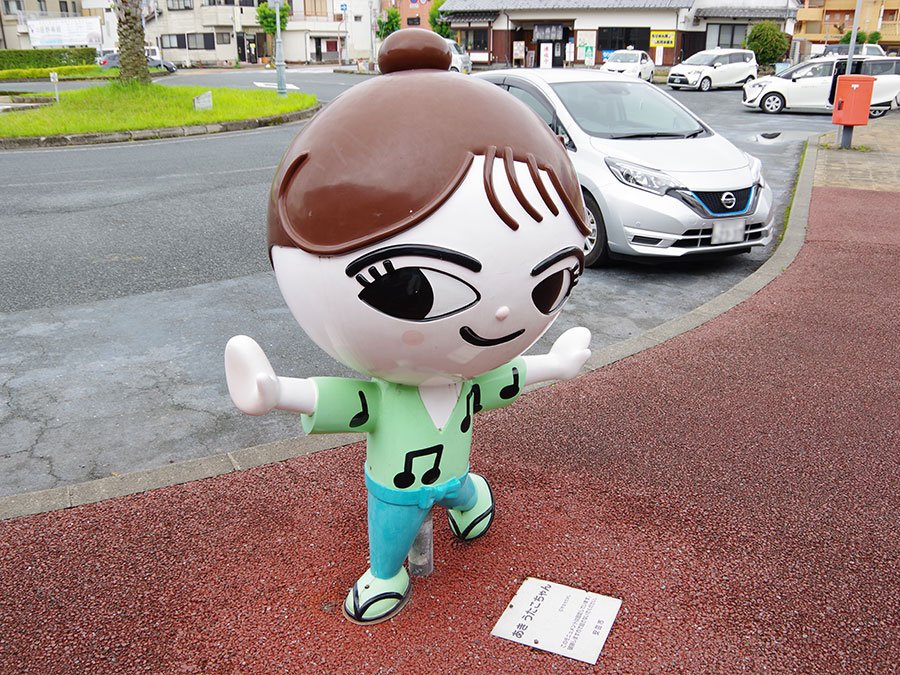 安芸駅の「あきうたこちゃん」