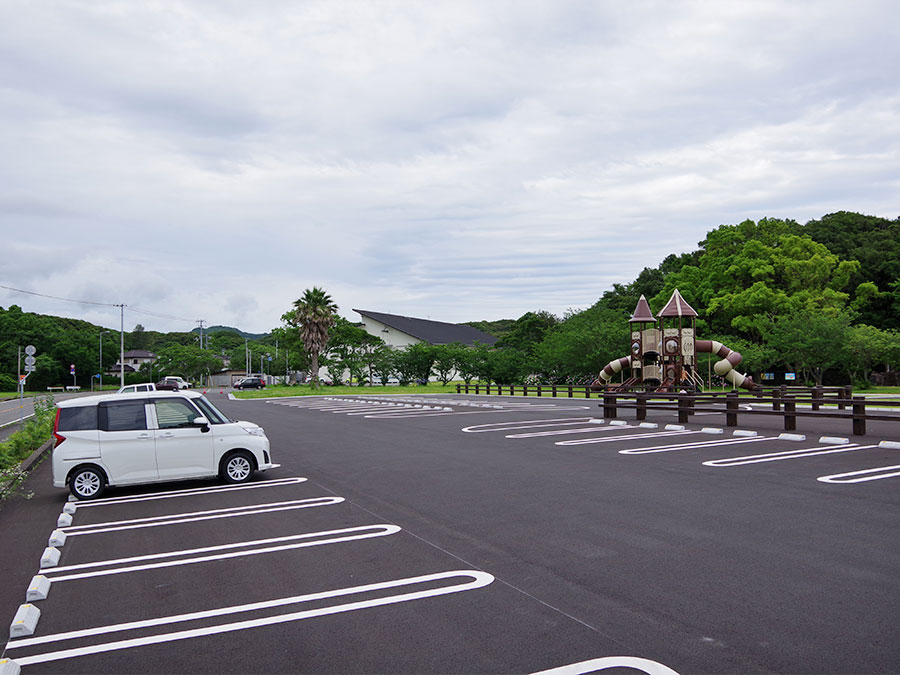 足摺海底館の駐車場