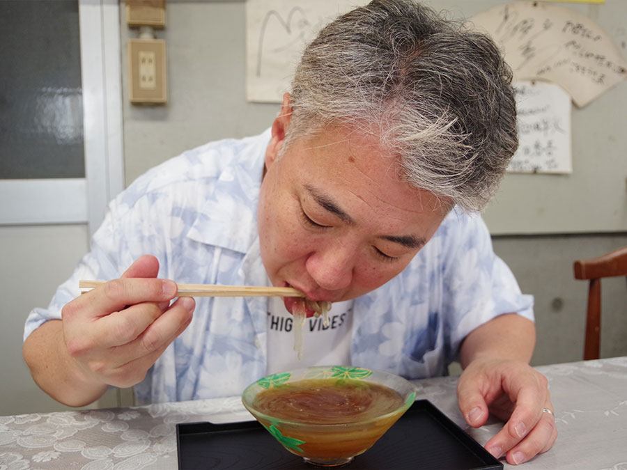 カツオのだし汁のところ天