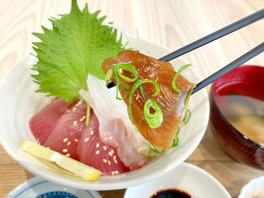 漬けカツオ