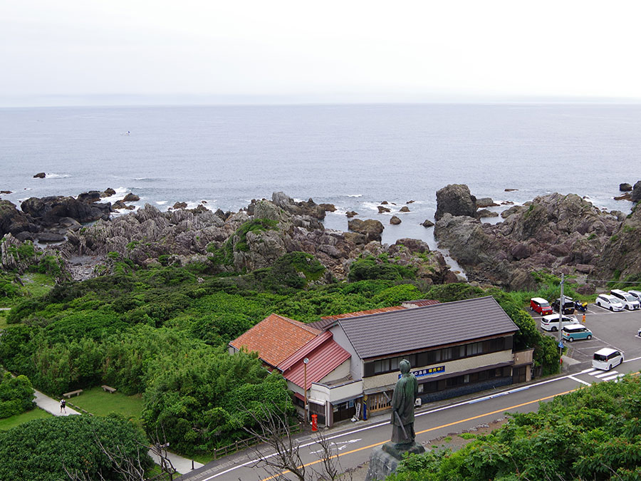 室戸岬・中岡慎太郎像