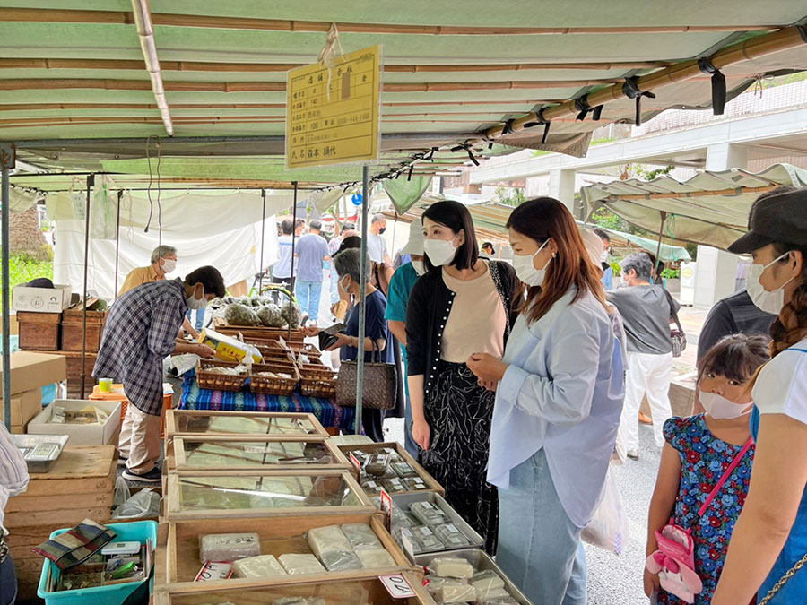 土佐の日曜市