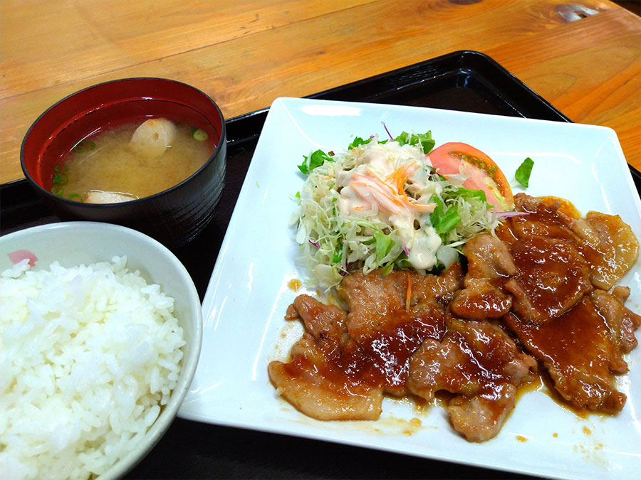 ゆういんぐ四万十の豚生姜焼定食