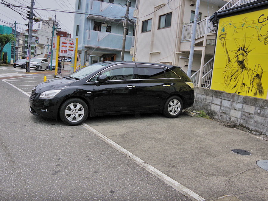 トンテキ専門店tontonの専用駐車場