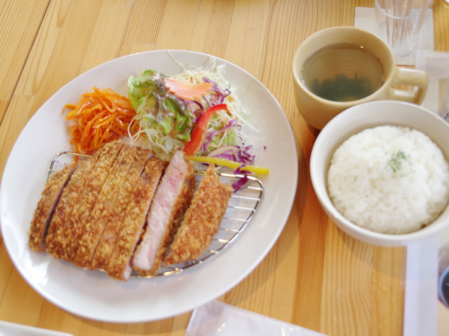 土佐ポークのとんかつ