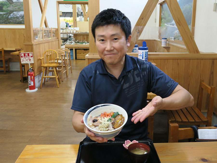 四万十ポーク三種丼