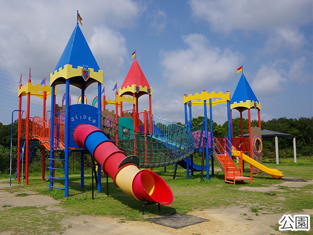 外観,和室一例,洗面所一例,フロント,カート,ヴィレッジショップ,公園,ドッグラン