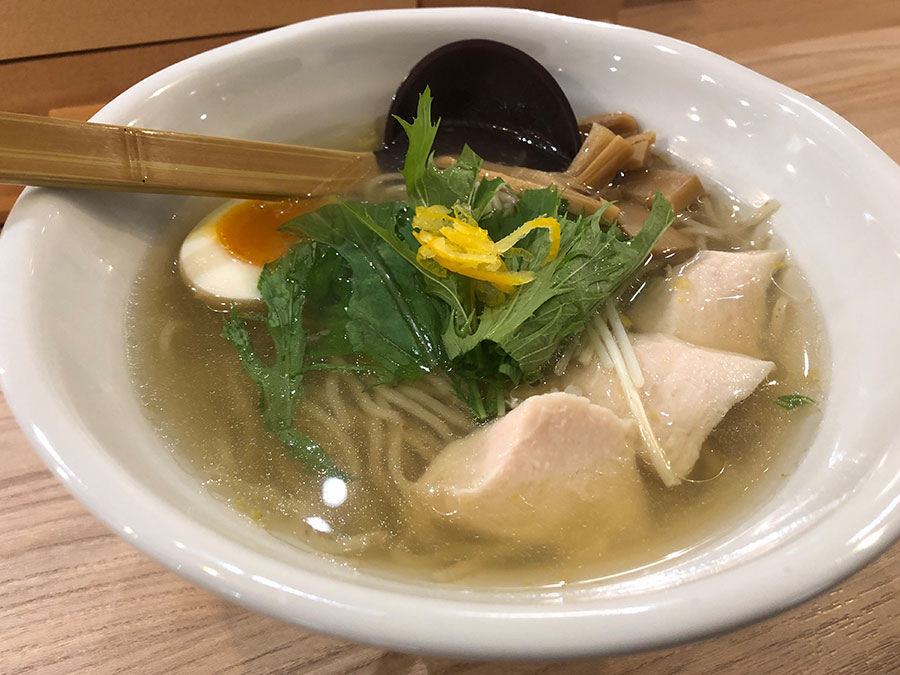 白浜らーめん柑月の柚子塩ラーメン