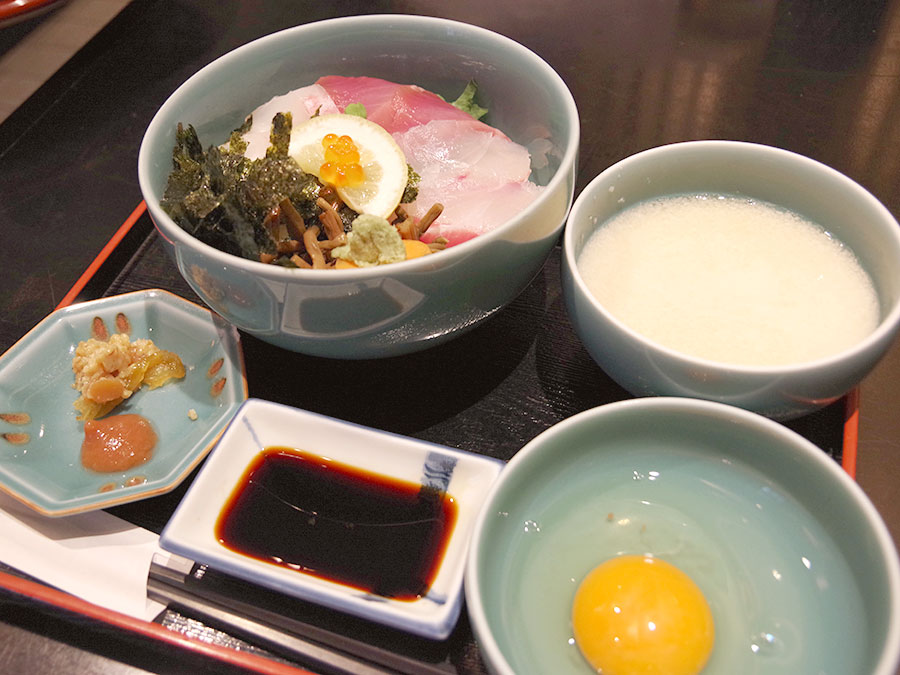 㐂楽の熊野路丼