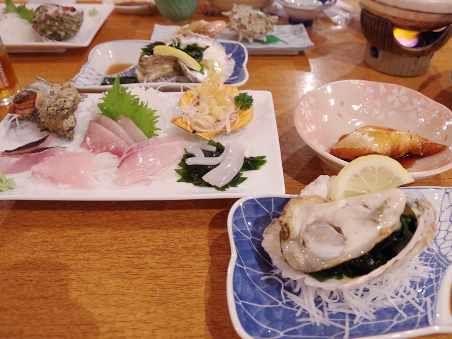 隠岐シーサイドホテル鶴丸の夕食