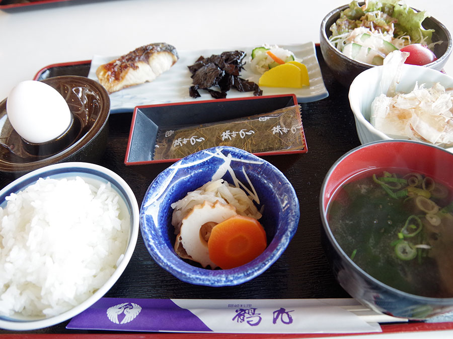 隠岐シーサイドホテル鶴丸の朝食