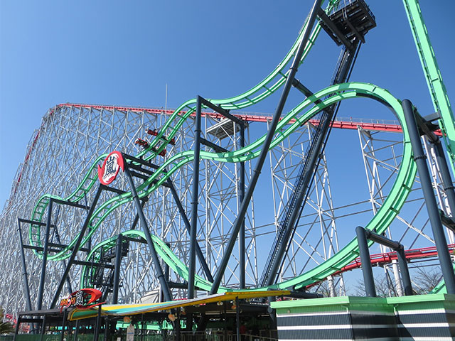 ナガシマスパーランド・スチールドラゴン2000